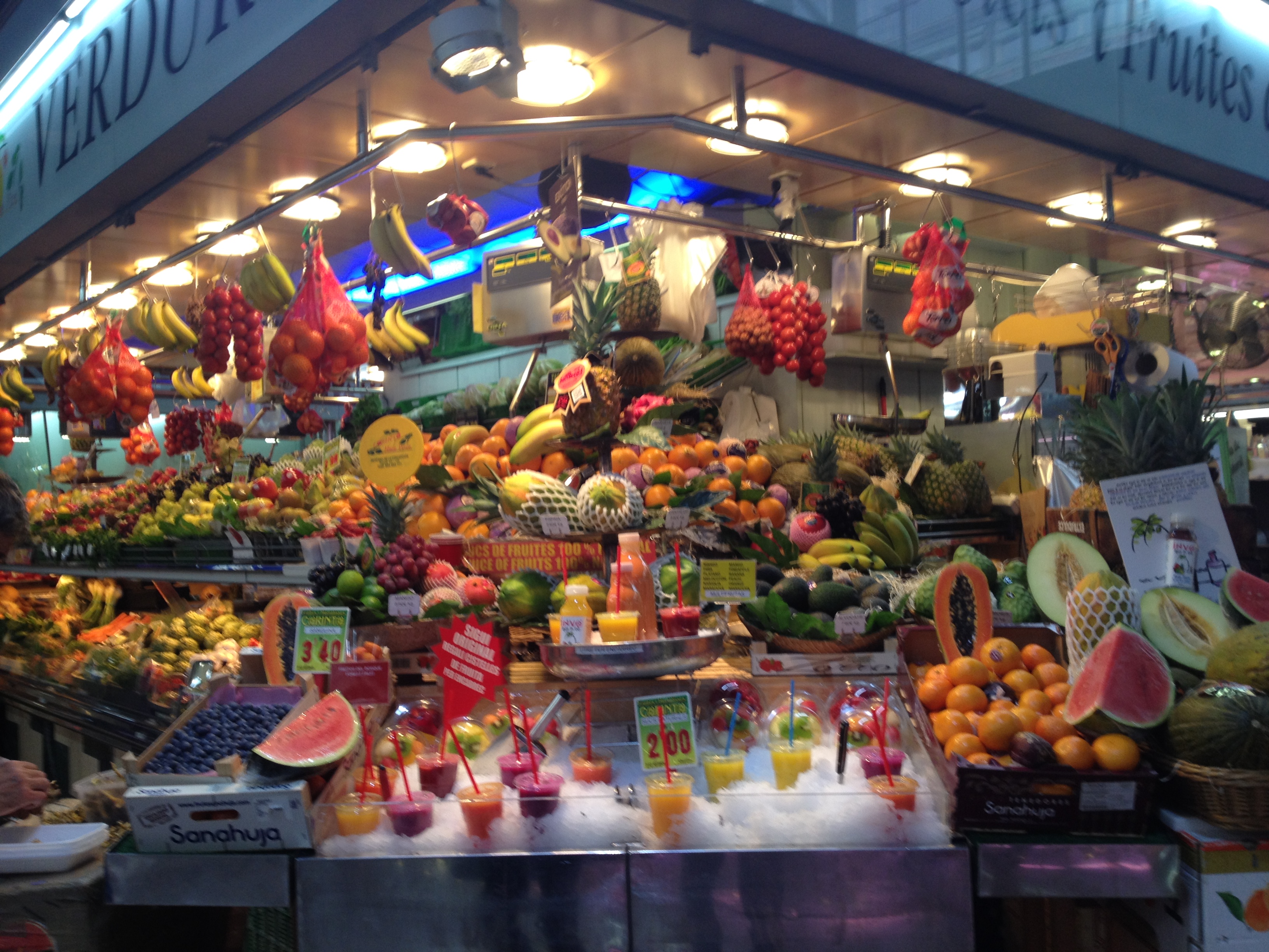 バルセロナの市場風景1